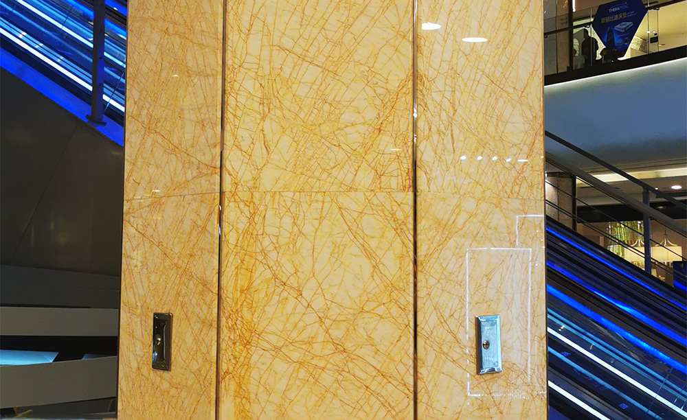Cadre mural en marbre: un choix décoratif haut de gamme qui donne du luxe et de la texture de l'espace